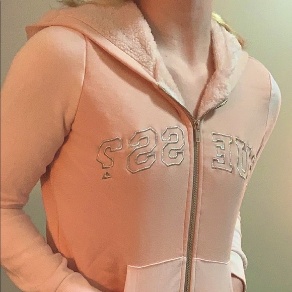 Fuzzy Pink guess sweater with hood! - Picture 4 of 6